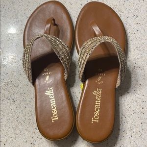 Toscanella one inch sandals size 10